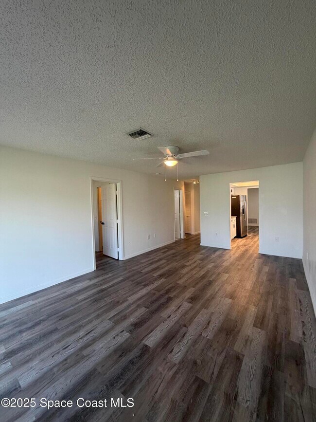 Building Photo - 1601 Jolson Ct