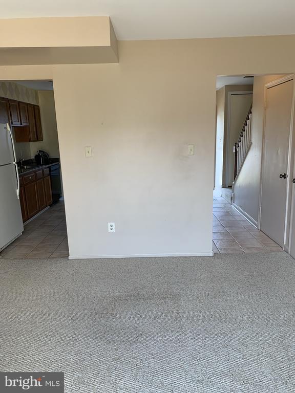 Building Photo - 22319 Mayfield Sq