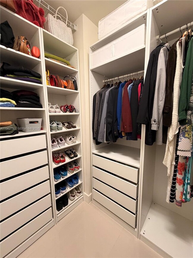 Building Photo - 10416 NW 66th St