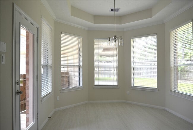 Building Photo - 218 Heathbrook Ln