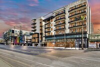 Building Photo - Wallace on Sunset