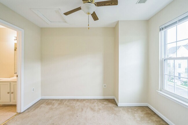 Building Photo - 46051 Marble Terrace