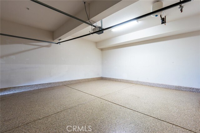 Building Photo - 12336 Hollyhock Dr