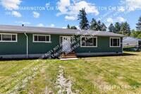 Building Photo - 2024 Harrington Cir NE