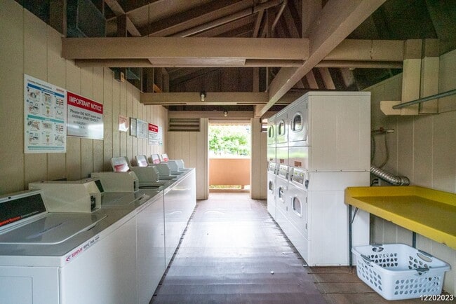 Building Photo - This 2 bedroom, 1 bathroom unit is on the 2nd story in the Makaha Valley Plantation condos. It is...