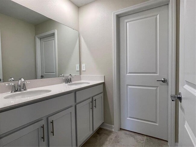 Building Photo - 2805 Muller Oak Lp