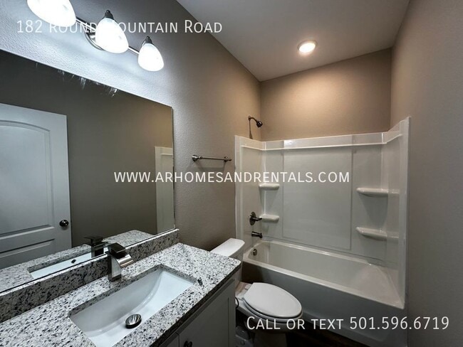 Building Photo - 182 Round Mountain Rd