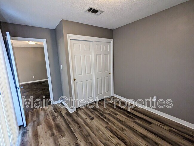 Building Photo - 3441 Jubilee Dr