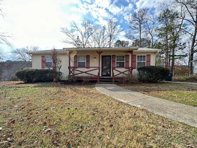 Primary Photo - Home for rent in Center Point **MOVE IN SP...