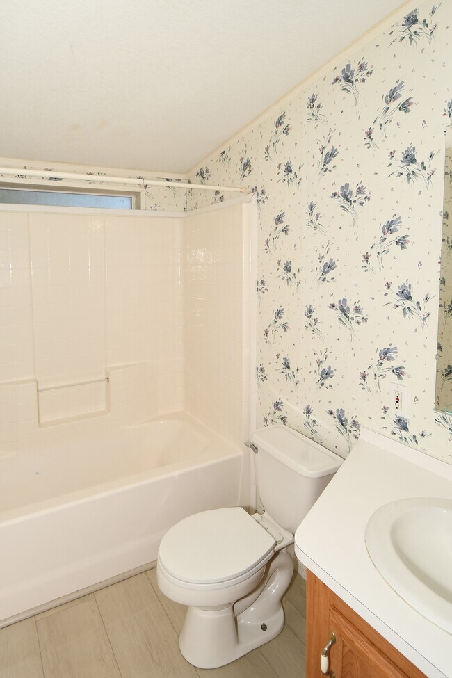 Building Photo - 2753 Mesa Trail