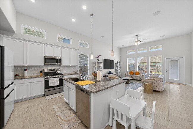 Building Photo - 2456 Solaris Bnd Dr