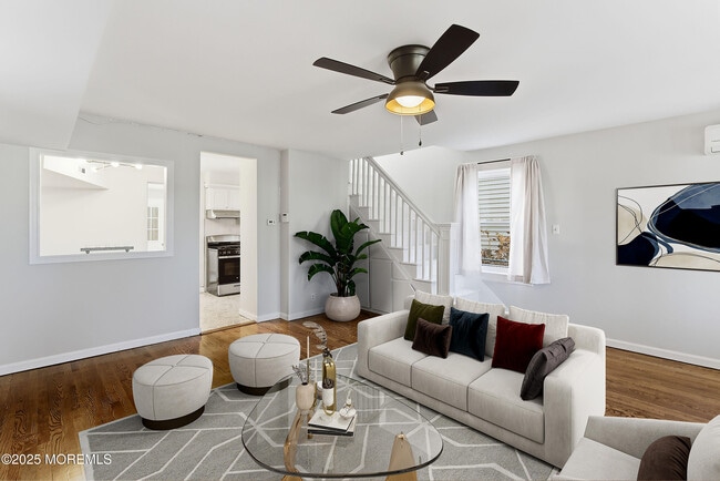 Building Photo - 203 Shore Dr