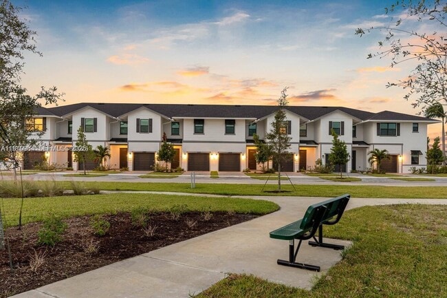 Building Photo - 13138 SW Vallettia Wy