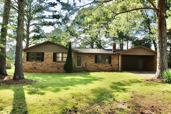 Primary Photo - 64 Jewel Ln