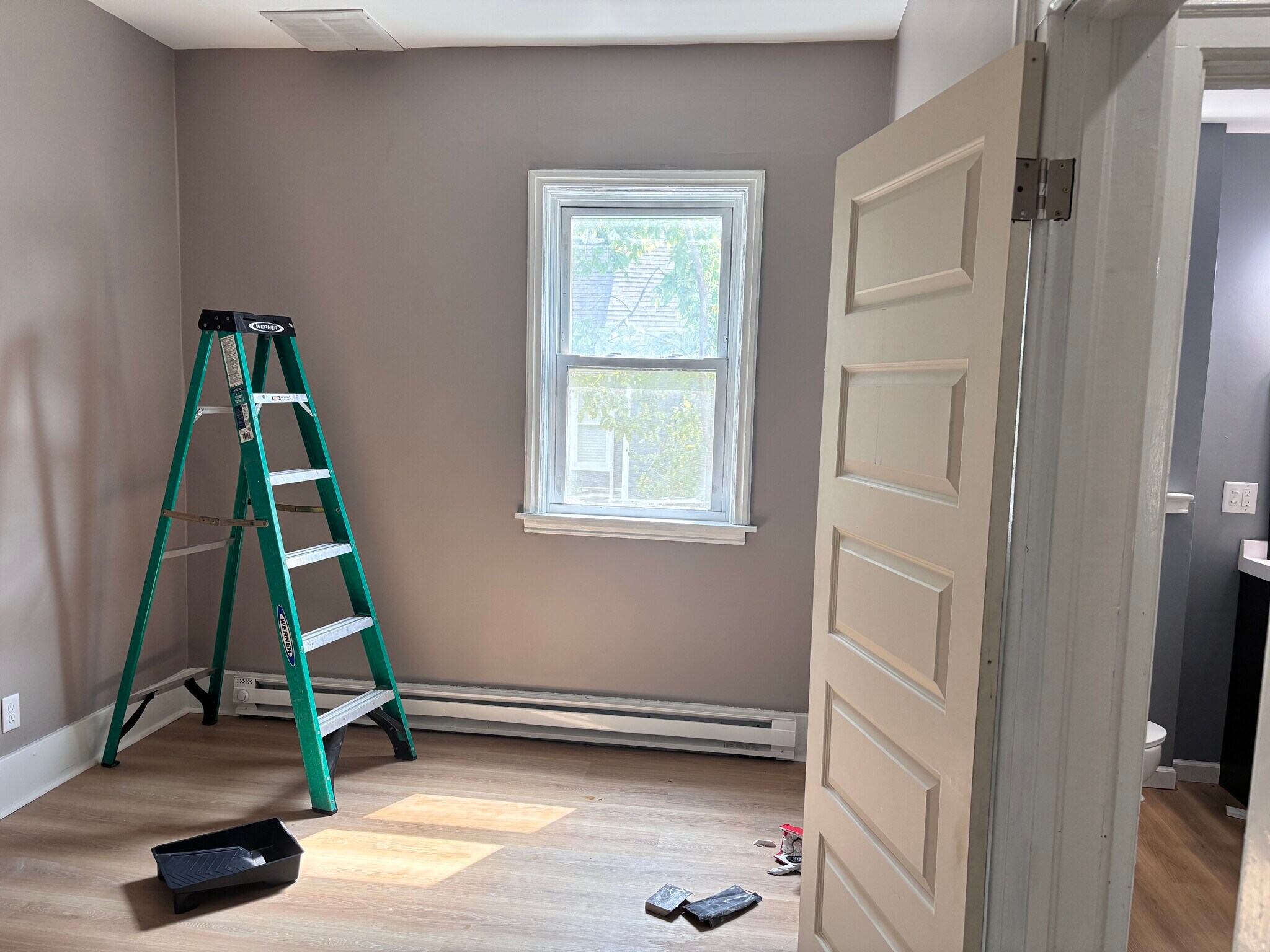 Building Photo - 438 Villa St