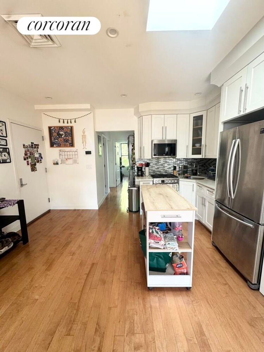 Building Photo - 703 MacDonough St