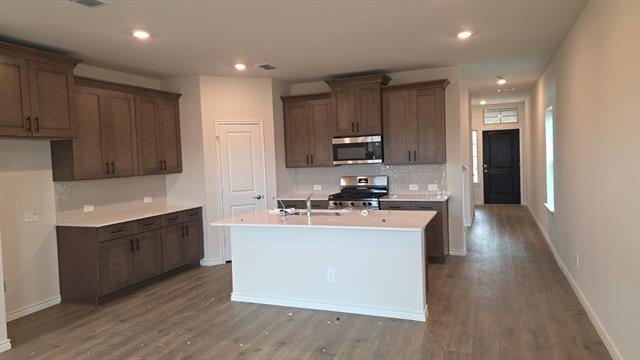 Building Photo - 916 Lost Mine Trl