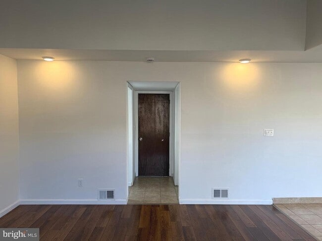 Building Photo - 2514 St James Church Rd