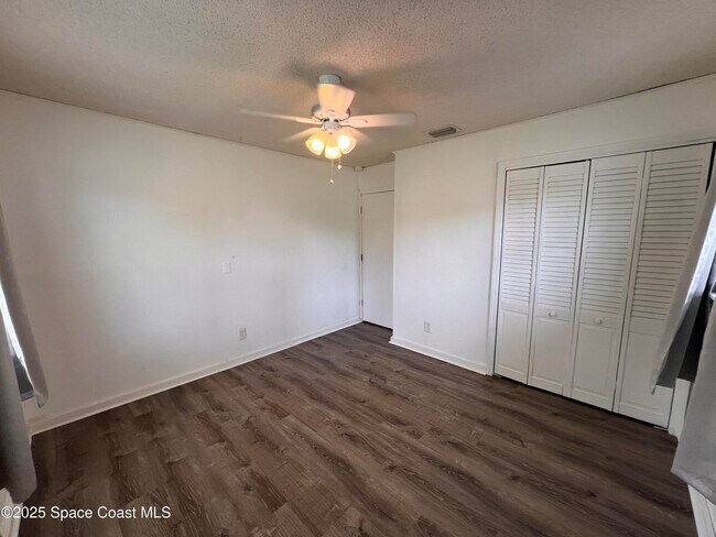 Building Photo - 279 Fernandina St NW