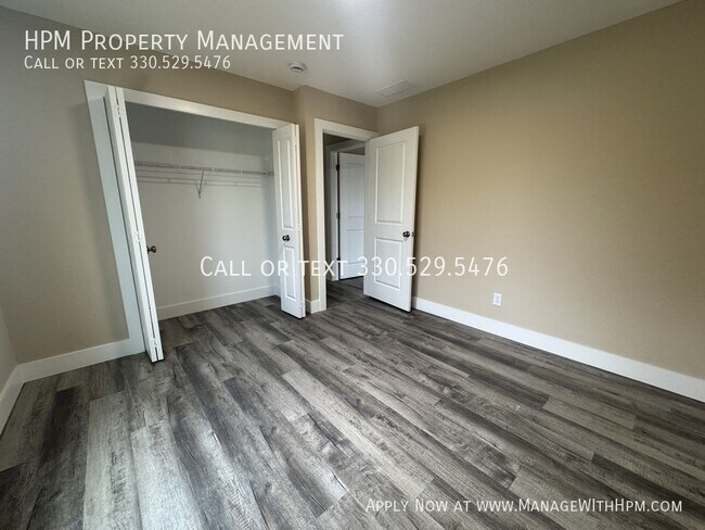 Building Photo - 5141 13th St SW