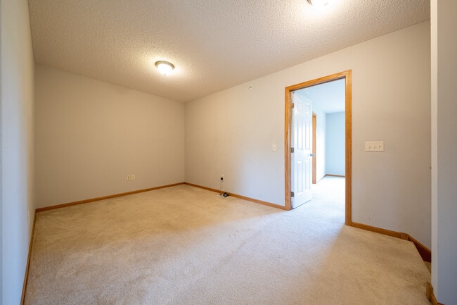 Building Photo - 15241 Spring Brook Terrace