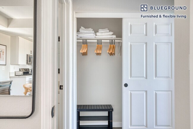 Building Photo - 2820 Sawtelle Blvd