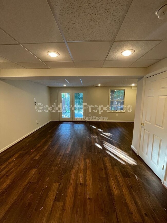 Building Photo - 18 Corriedale Ct