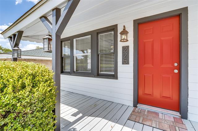 Building Photo - 225 W Belt Line Rd