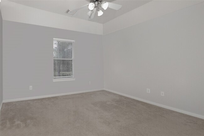 Building Photo - 138 Oriel Oaks Cir