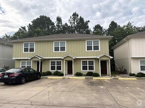 Building Photo - 150 S Crow Rd