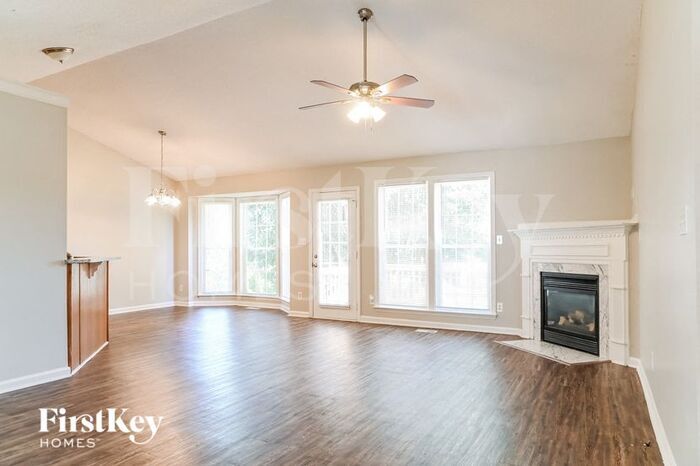 Building Photo - 7113 Spanglers Spring Way