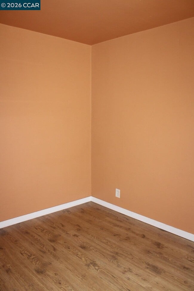 Building Photo - 2745 Rollingwood Dr