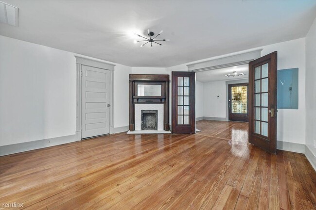 Building Photo - 3 br, 2 bath Duplex - 929 Oglethorpe Avenu...