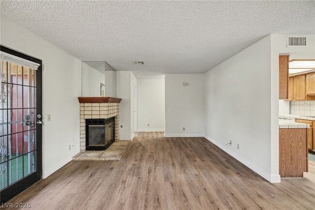 Building Photo - 4151 Gannet Cir