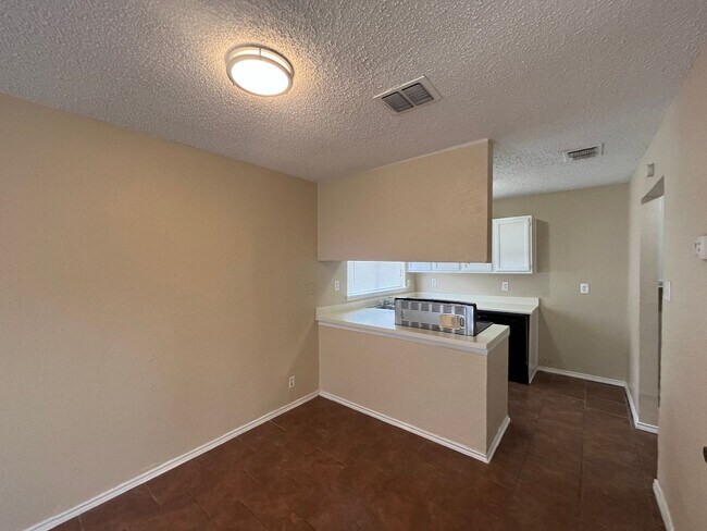 Building Photo - 4119 Frontier Sun