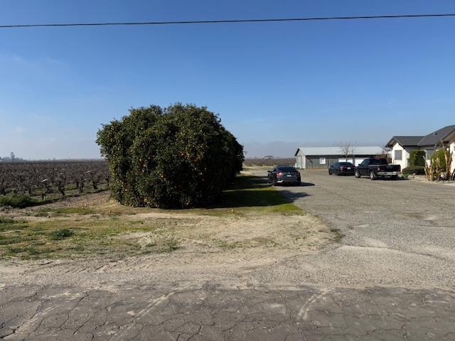 Building Photo - 7595 S Peach Ave