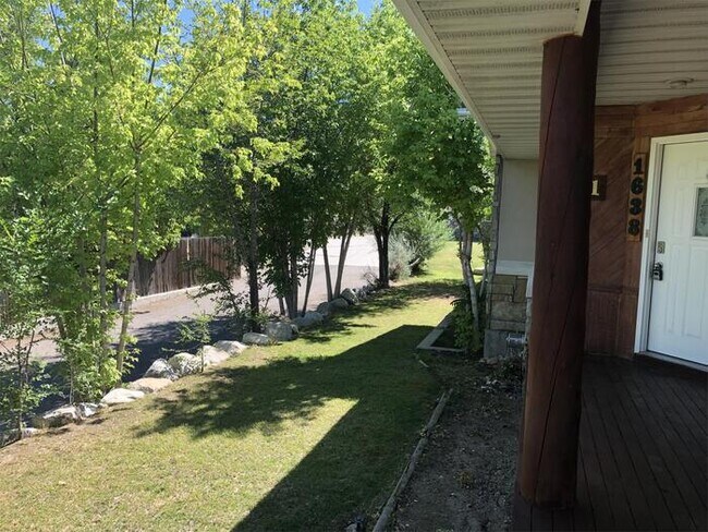 Building Photo - 1638 Fort Union Blvd