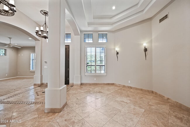 Building Photo - 6057 E Campo Bello Dr