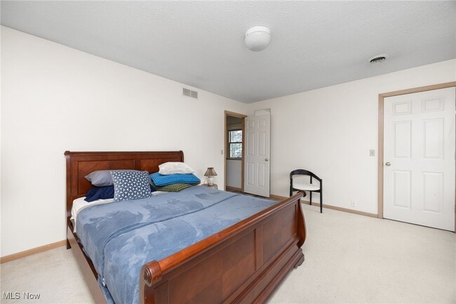 Building Photo - 16548 Sunwood Oval