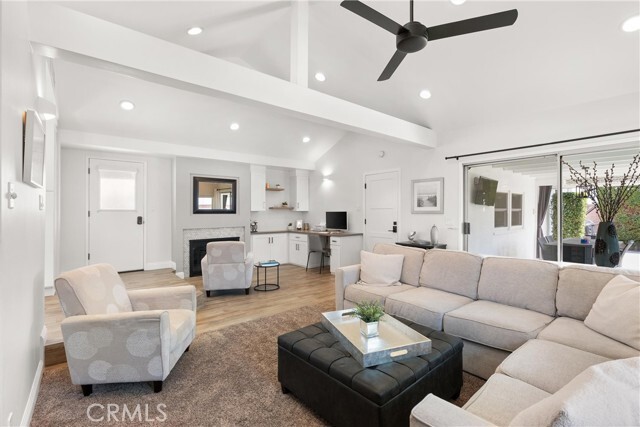 Building Photo - 2190 Gondar Ave