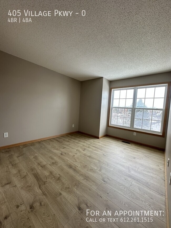 Building Photo - 405 Village Pkwy