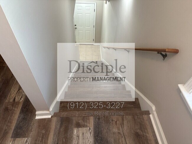 Building Photo - 29 Brisbon Hall Ln