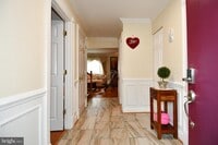 Building Photo - 9401 Hickory View Pl