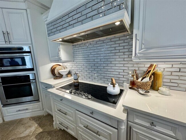 Building Photo - 307 Acadia Ln