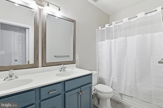 Building Photo - 25065 Riding Center Dr