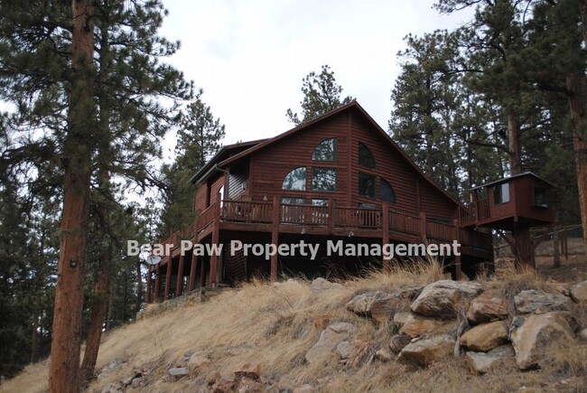 Primary Photo - Awesome Log Home in Evergreen!!