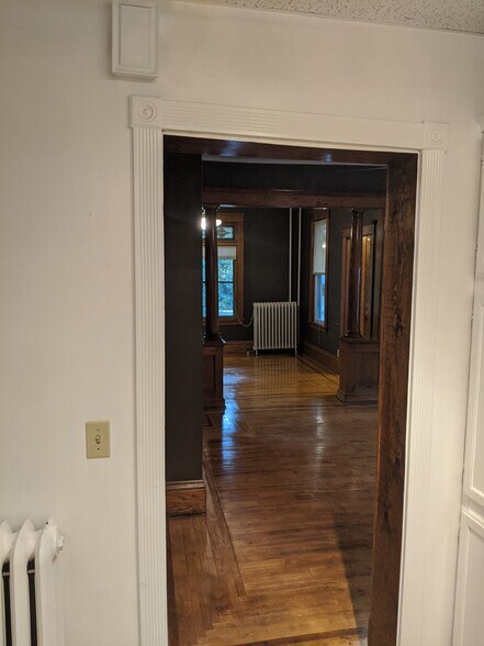 Building Photo - 2255 Pierce St NE