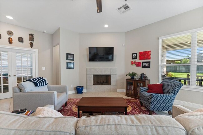 Building Photo - 19063 Minero Ln