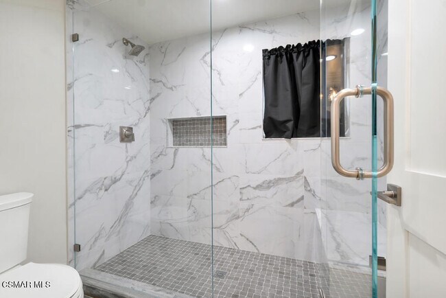 Building Photo - 4066 Calle Del Sol