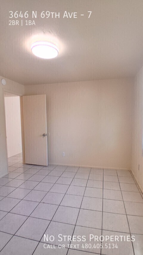Building Photo - 3646 N 69th Ave